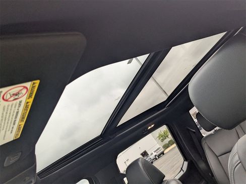 Used 2022 Ford F250 Lariat w/ Lariat Ultimate Package image 17