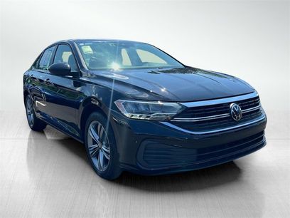 Used 2024 Volkswagen Jetta SE