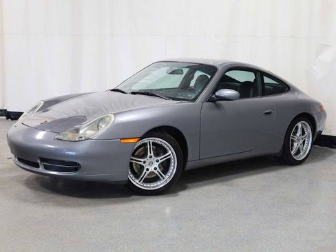 Used 2001 Porsche 911 Carrera image 1