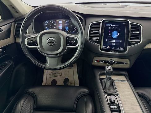 Used 2021 Volvo XC90 T6 Inscription image 24
