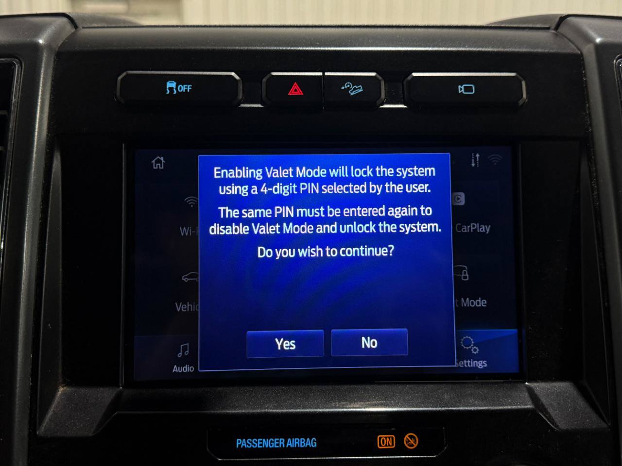 Used 2022 Ford F250 XLT w/ XLT Value Package AWD/4WD image 17