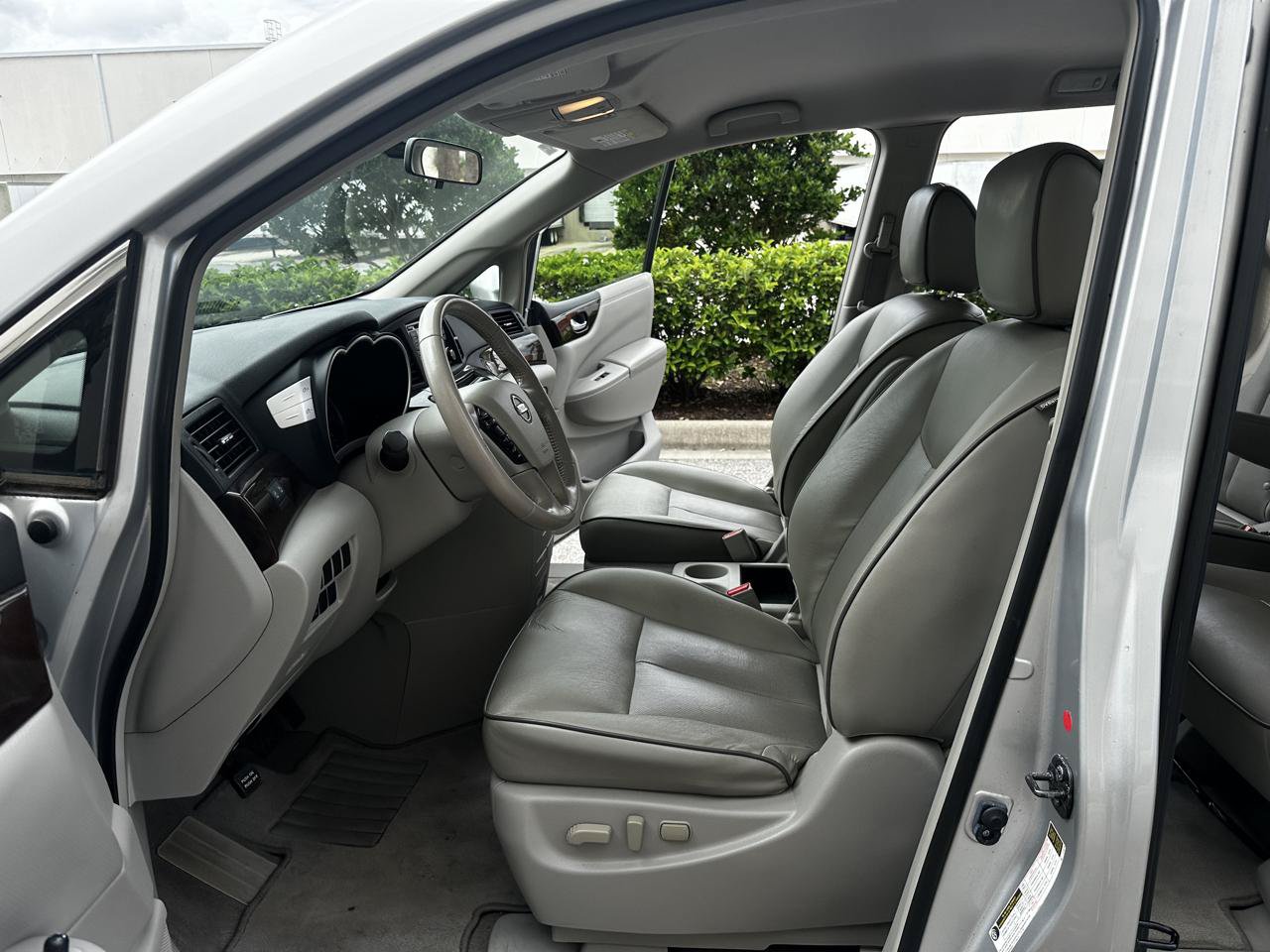 Used 2015 Nissan Quest SV w/ Leather Package FWD image 14
