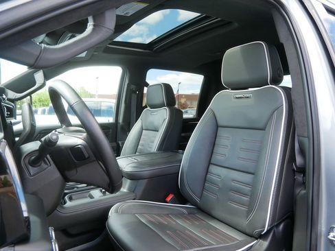 Used 2024 GMC Sierra 2500 AT4X AWD/4WD image 14