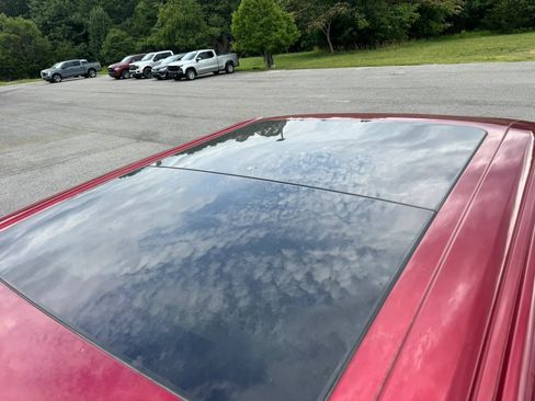 Used 2019 Ford F150 Lariat AWD/4WD image 37
