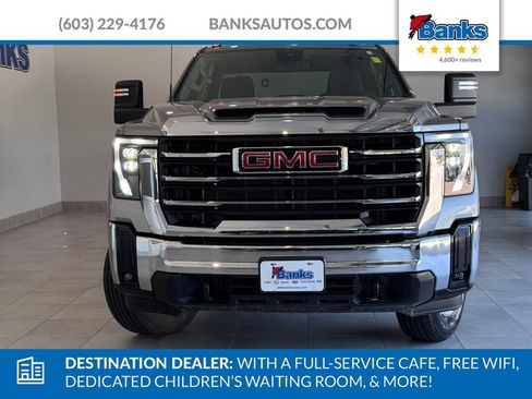 Certified 2025 GMC Sierra 2500 SLE w/ SLE Convenience Package AWD/4WD image 3