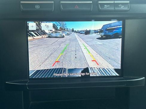 Used 2024 Ford F250 XLT w/ FX4 Off-Road Package AWD/4WD image 18