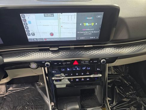 Used 2022 Kia Carnival SX Prestige FWD image 24