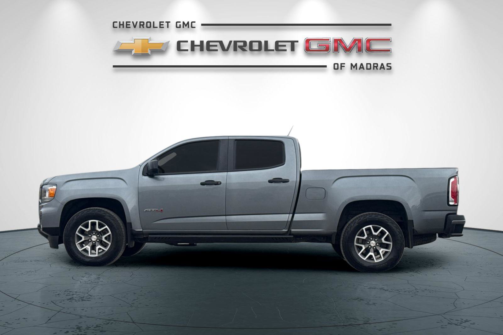 Used 2021 GMC Canyon AT4 w/ Driver Alert Package AWD/4WD image 6