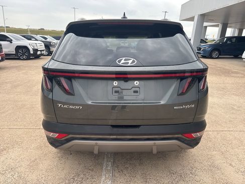 Used 2022 Hyundai Tucson Limited image 4
