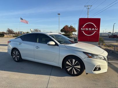 Used 2022 Nissan Altima 2.5 SL