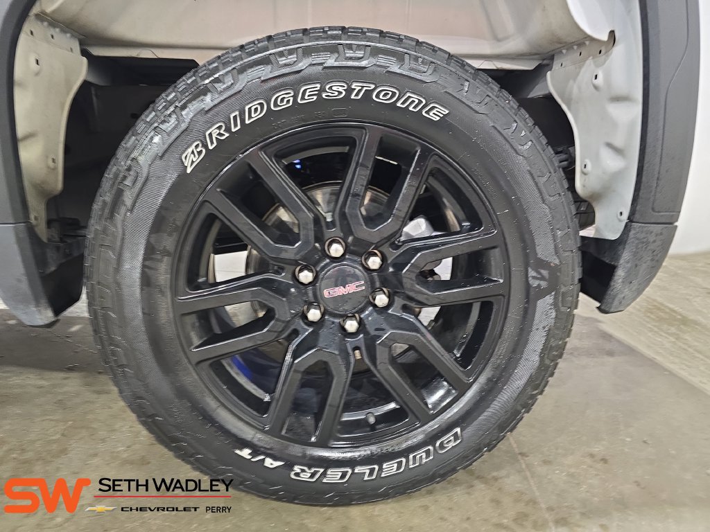 Used 2024 GMC Sierra 1500 Pro w/ Graphite Edition AWD/4WD image 33