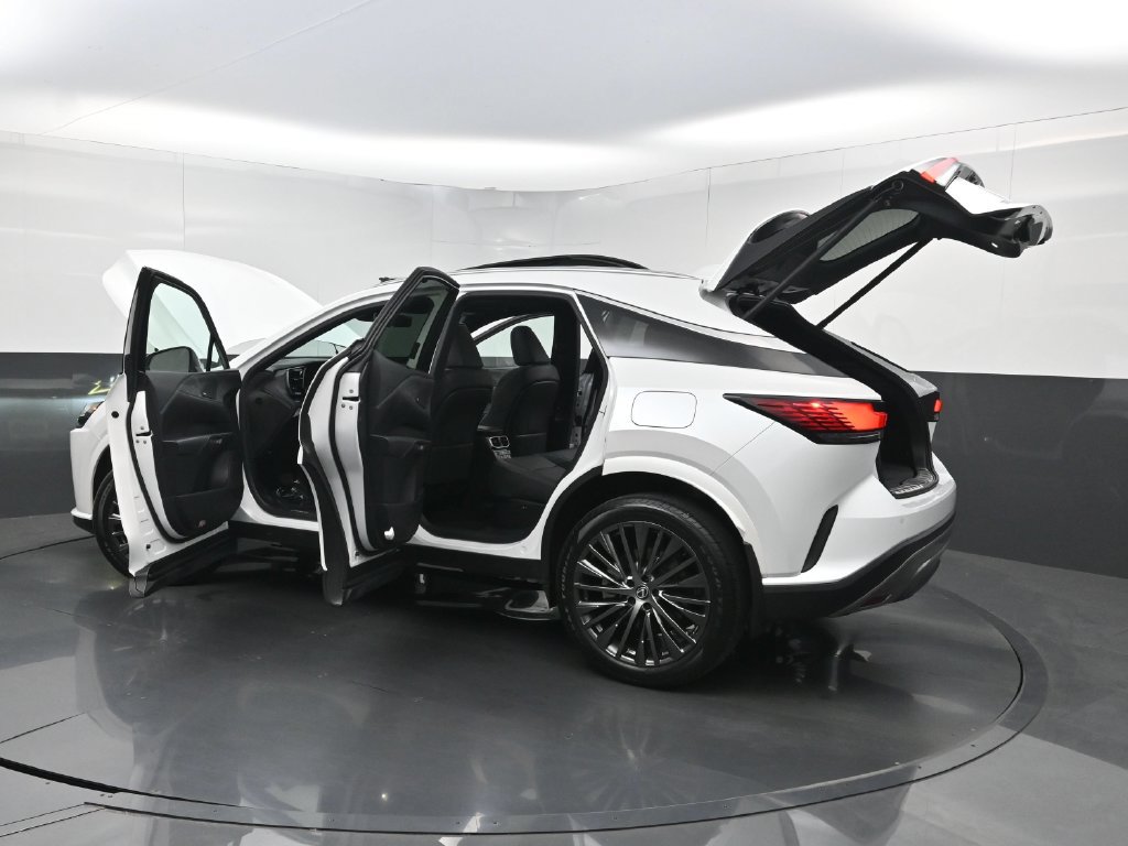 Used 2023 Lexus RX 350 FWD w/ Cold Area Package image 39