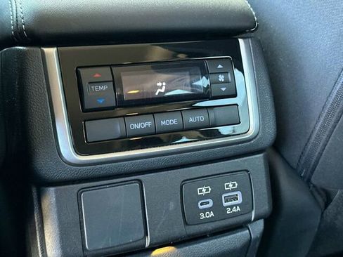 Certified 2023 Subaru Ascent Premium w/ Convenience Package AWD/4WD image 15
