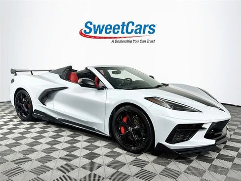 Used 2022 Chevrolet Corvette Stingray Premium Conv w/ Z51 Performance Package RWD image 1