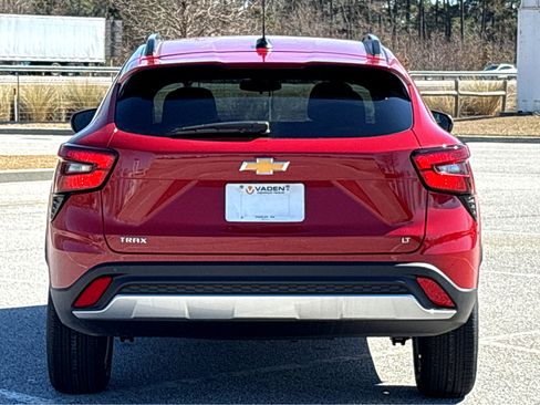 New 2026 Chevrolet Trax LT w/ Driver Confidence Package image 27