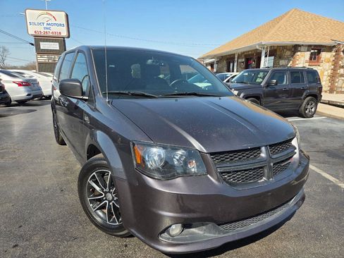 Used 2018 Dodge Grand Caravan GT image 7