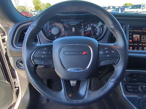 Used 2016 Dodge Challenger R/T Plus image 20