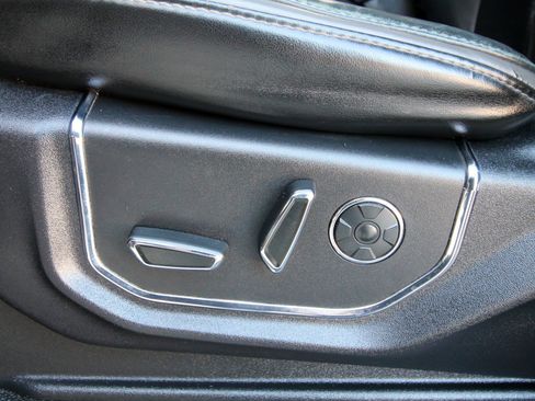 Used 2017 Ford F250 Platinum image 27