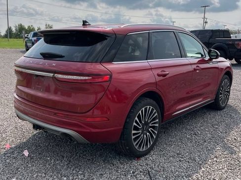 Used 2021 Lincoln Corsair AWD w/ Sport Package image 8