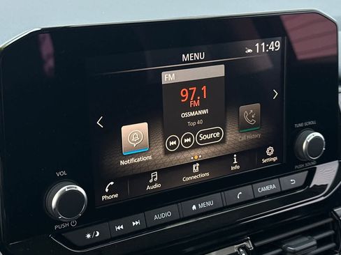 New 2025 Nissan Pathfinder SV image 22