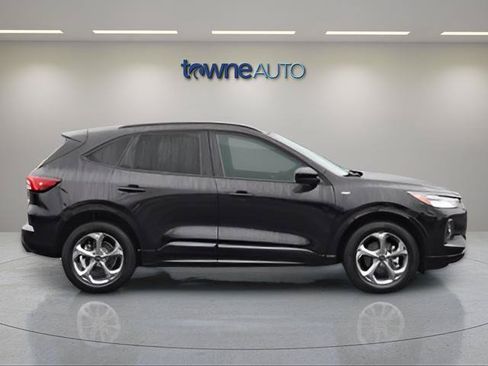 Used 2023 Ford Escape ST-Line Select w/ Tech Pack #1 AWD/4WD image 6