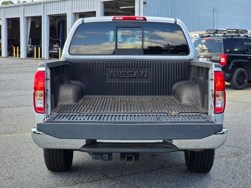 Used 2017 Nissan Frontier SV AWD/4WD image 26