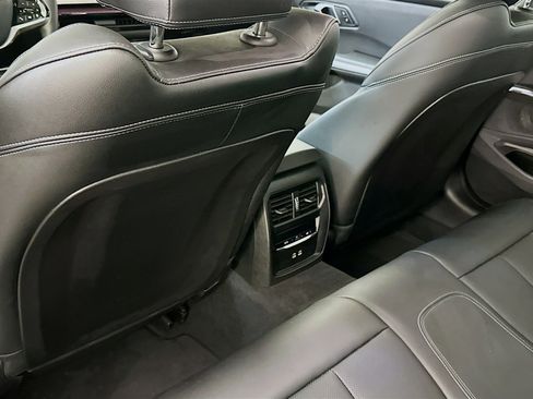 Used 2025 BMW 330i xDrive Sedan image 29