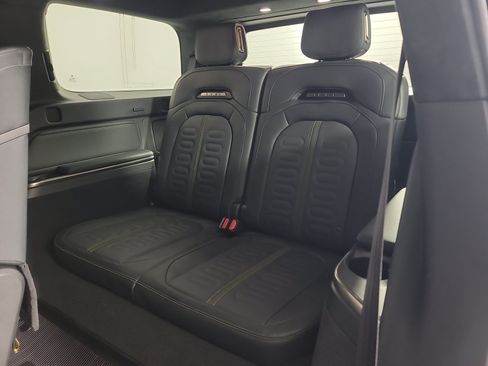 Used 2024 Rivian R1S Adventure AWD/4WD image 22