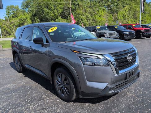 Used 2023 Nissan Pathfinder S AWD/4WD image 1