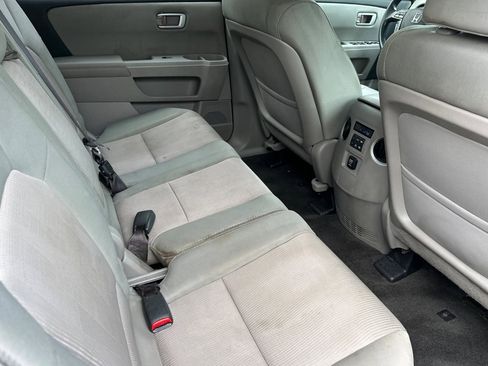 Used 2012 Honda Pilot EX image 19