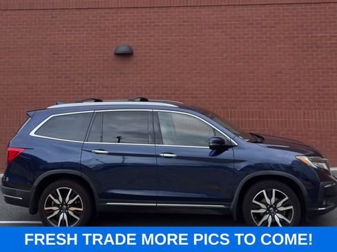 Used 2019 Honda Pilot Touring image 1