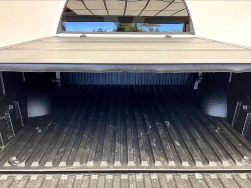 Used 2026 Toyota Tundra Platinum image 27