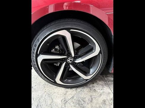 Used 2022 Honda Accord Sport image 9