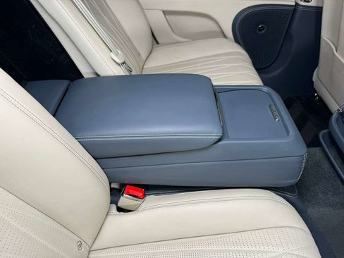 Used 2021 Bentley Flying Spur V8 w/ First Edition Specification image 14