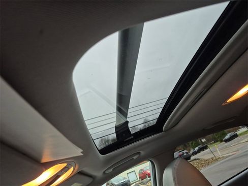 Used 2018 Hyundai Kona Limited image 28