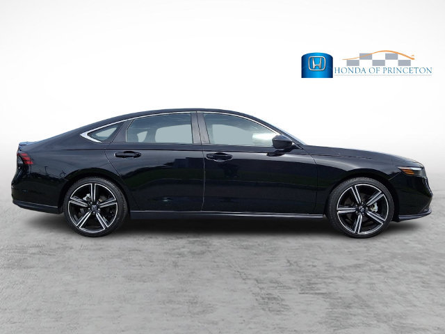 Used 2024 Honda Accord Sport image 7