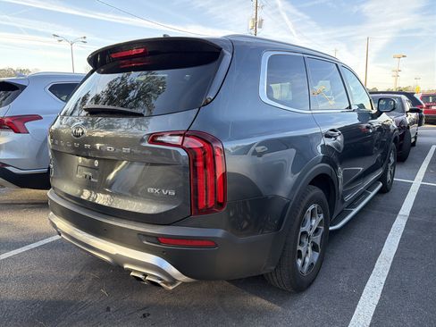 Used 2021 Kia Telluride EX image 4