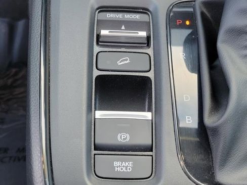 Used 2023 Honda CR-V Sport image 31