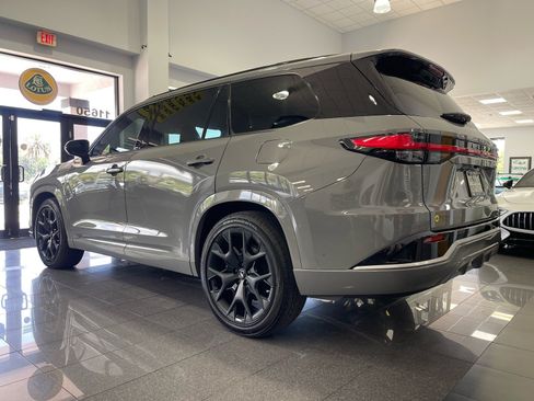 Used 2025 Lexus TX 350 AWD image 3