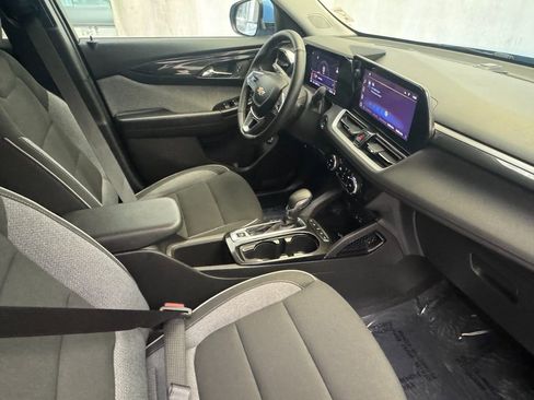 Certified 2024 Chevrolet TrailBlazer LT w/ Convenience Package image 24