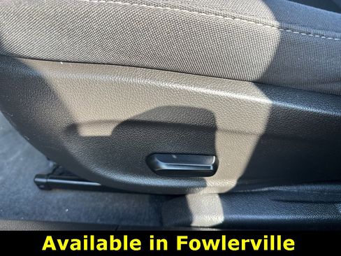 Used 2015 Chevrolet Cruze LT image 15