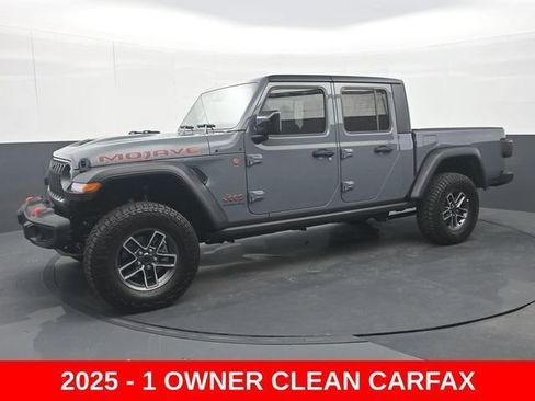 Used 2025 Jeep Gladiator Mojave w/ Convenience Group image 4