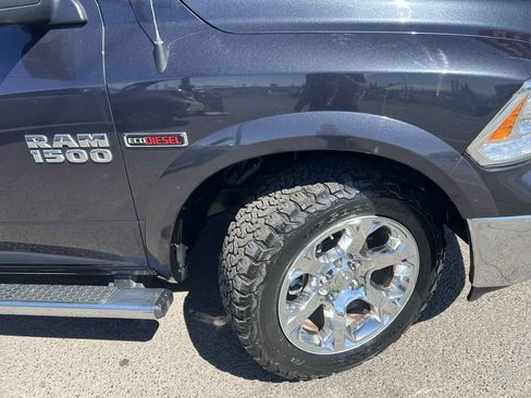 Used 2017 RAM 1500 Laramie w/ Convenience Group AWD/4WD image 5