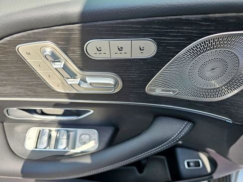 New 2026 Mercedes-Benz GLS 450 4MATIC image 21