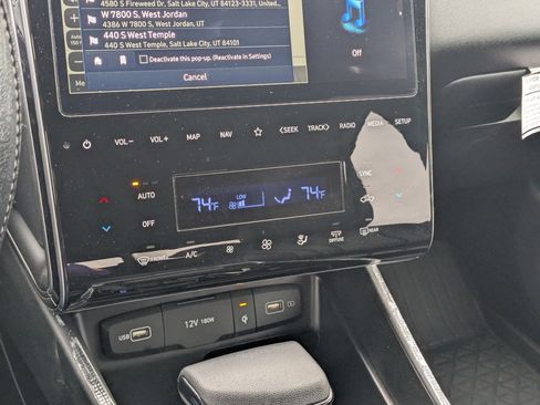 Used 2024 Hyundai Santa Cruz SEL w/ Activity Package image 25