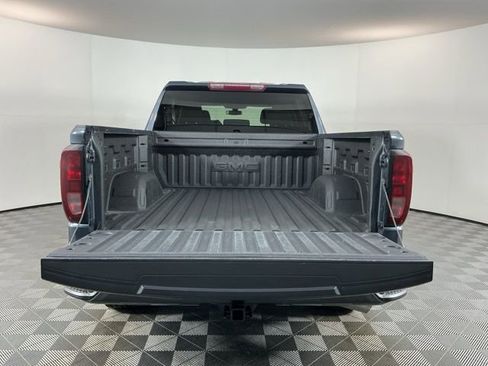 Used 2020 GMC Sierra 1500 Elevation w/ Elevation Convenience Package AWD/4WD image 7