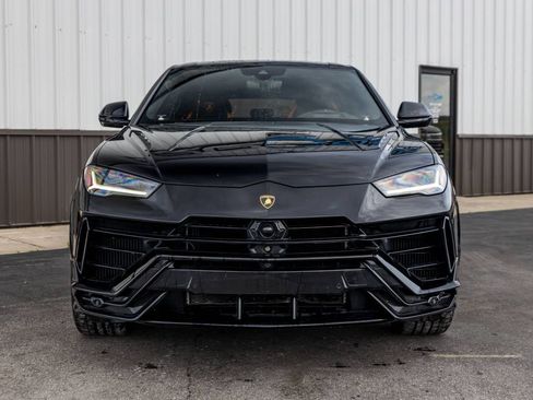 Used 2024 Lamborghini Urus Performante AWD/4WD image 6