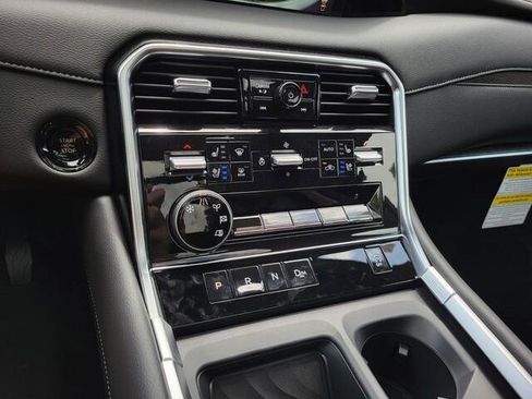 New 2025 Nissan Armada Platinum w/ Convenience Package image 15