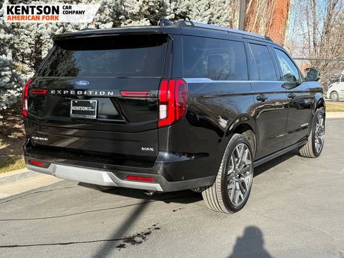 Used 2025 Ford Expedition Max Platinum w/ Platinum Ultimate Package image 9