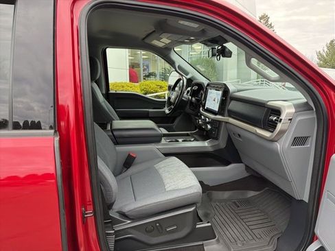 Used 2021 Ford F150 XLT w/ Equipment Group 302A High image 11